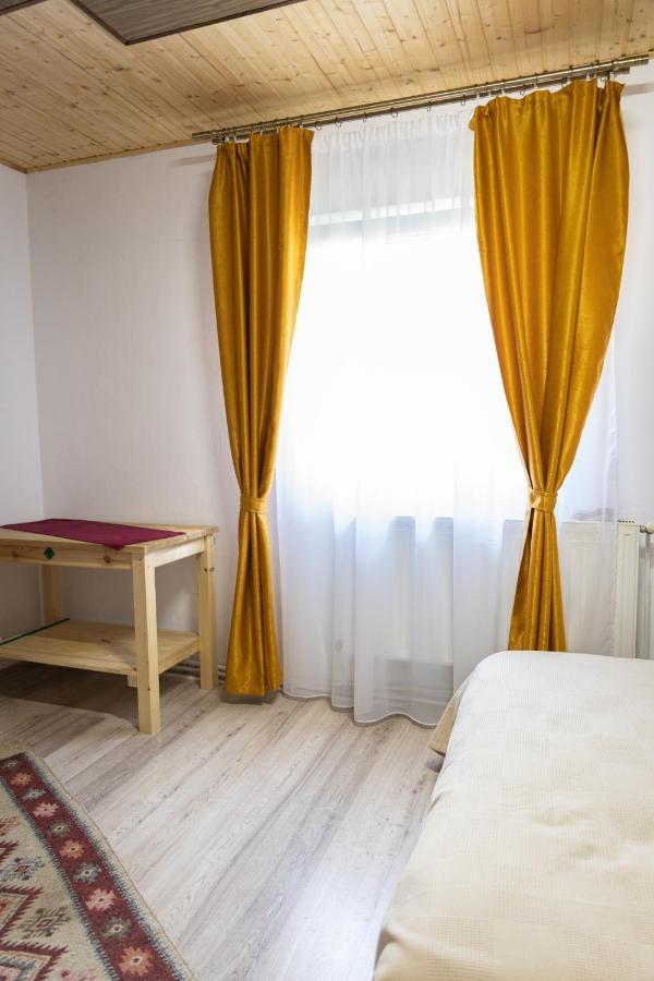 Pensiunea Novac Durau Extérieur photo