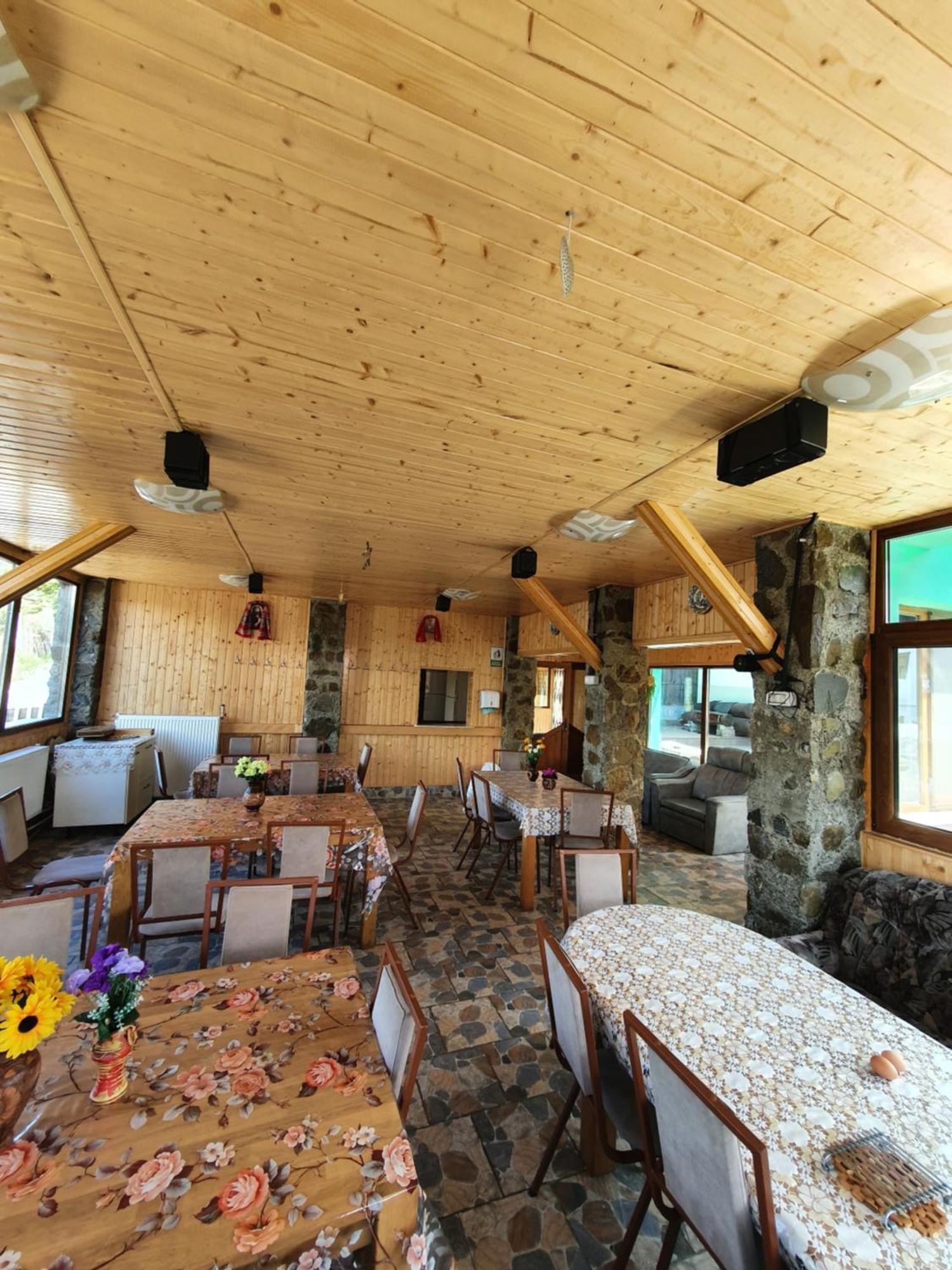 Pensiunea Novac Durau Extérieur photo